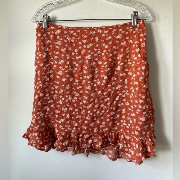 Abercrombie & Fitch Mini  Floral Skirt - Picture 1 of 4